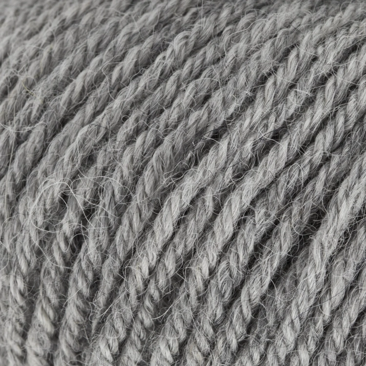 Włóczka Baby Alpaca – Jasny Szary (401) 50 g